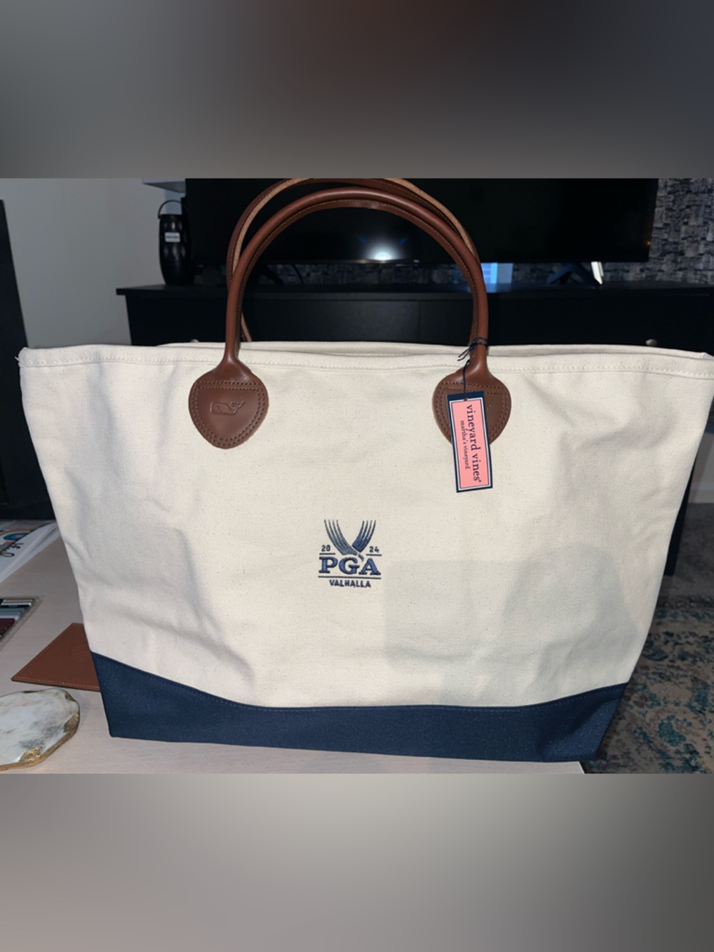 New With Tags limited edition Vineyard Vines Canvas Tote